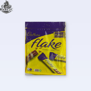Cadbury Flake Minis Sharing Pack 145g | Crumbliest Flakiest Milk Chocolate