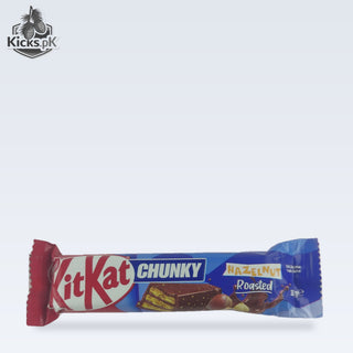 KitKat Chunky Roasted Hazelnut Chocolate Wafer Bar 38g | Crispy Wafer Fingers in Smooth Chocolate with Hazelnut | Nestlé Snack Bar