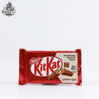 Nestlé KitKat 4 Finger Chocolate 41.5g | Sustainably Sourced Cocoa Wafer Bar