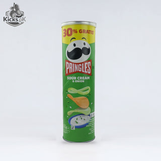 Pringles Sour Cream & Onion Potato Crisps 134g | Creamy & Tangy Flavour